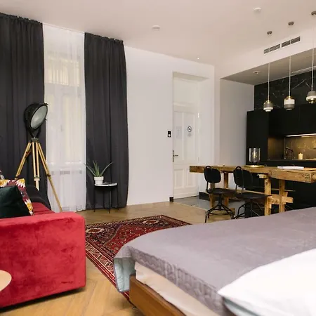 Tg Aparthotel 4*