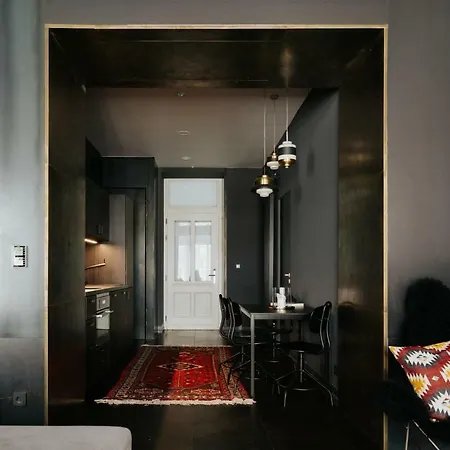 Tg 4* بودابست