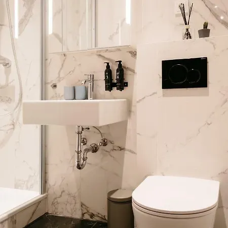 Tg 4* بودابست