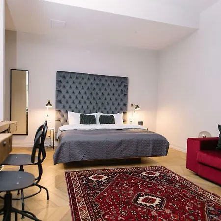 Tg 4* بودابست