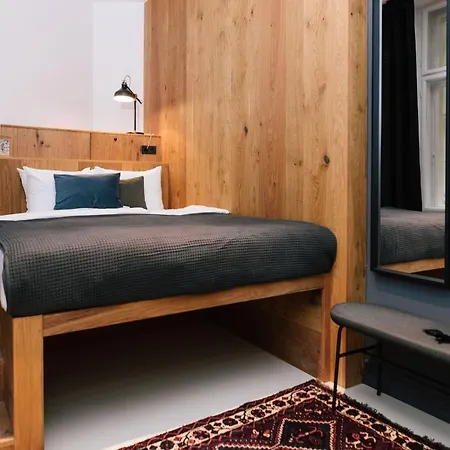 Hotel apartamentowy Tg